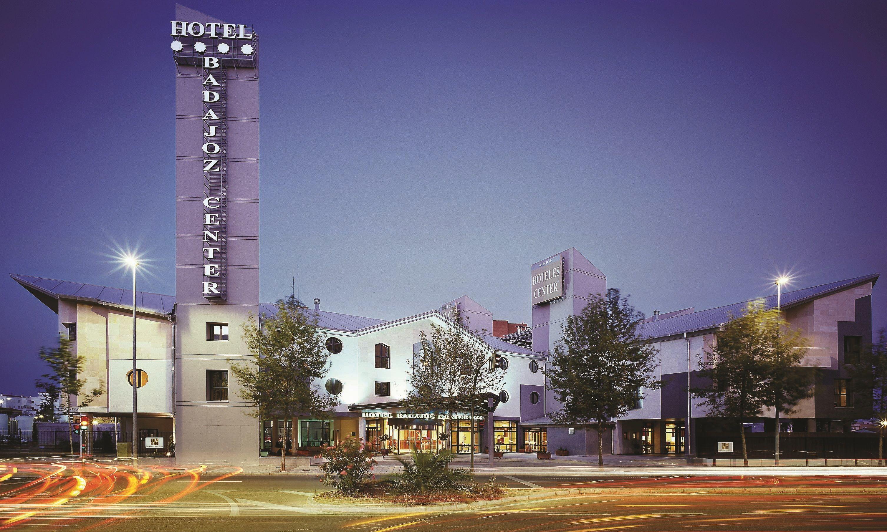 Hotel Badajoz Center מראה חיצוני תמונה