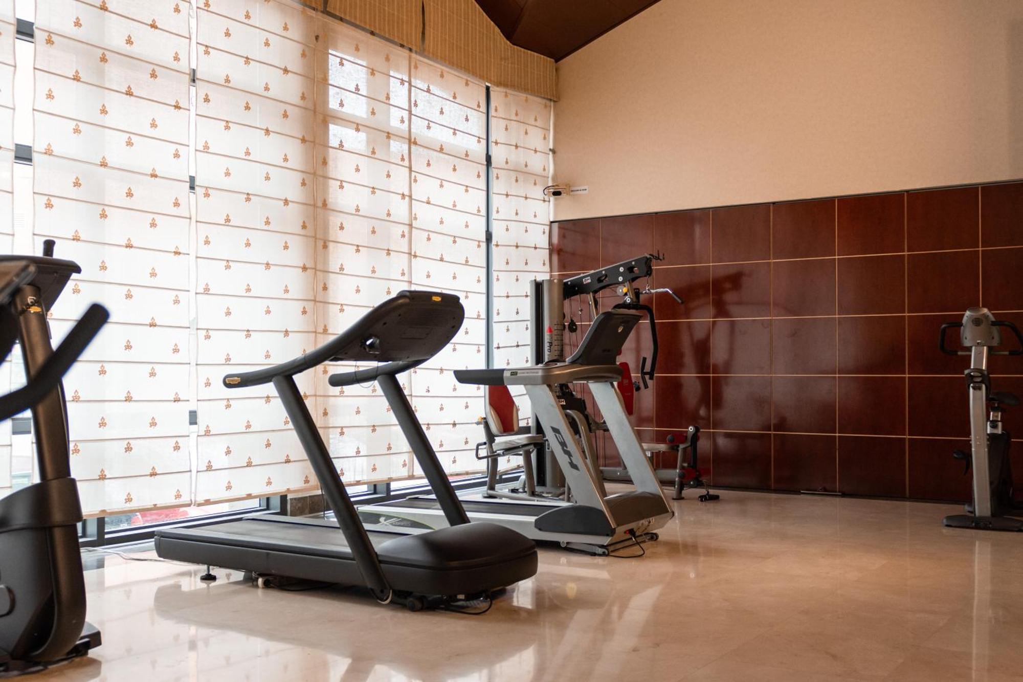 Hotel Badajoz Center מראה חיצוני תמונה